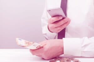 ماذا يترتب على تأجيل أقساط قرضك؟